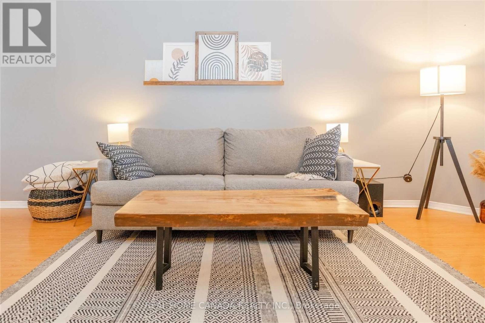 50 - 2665 Thomas Street, Mississauga, Ontario  L5M 6G6 - Photo 2 - W12526248