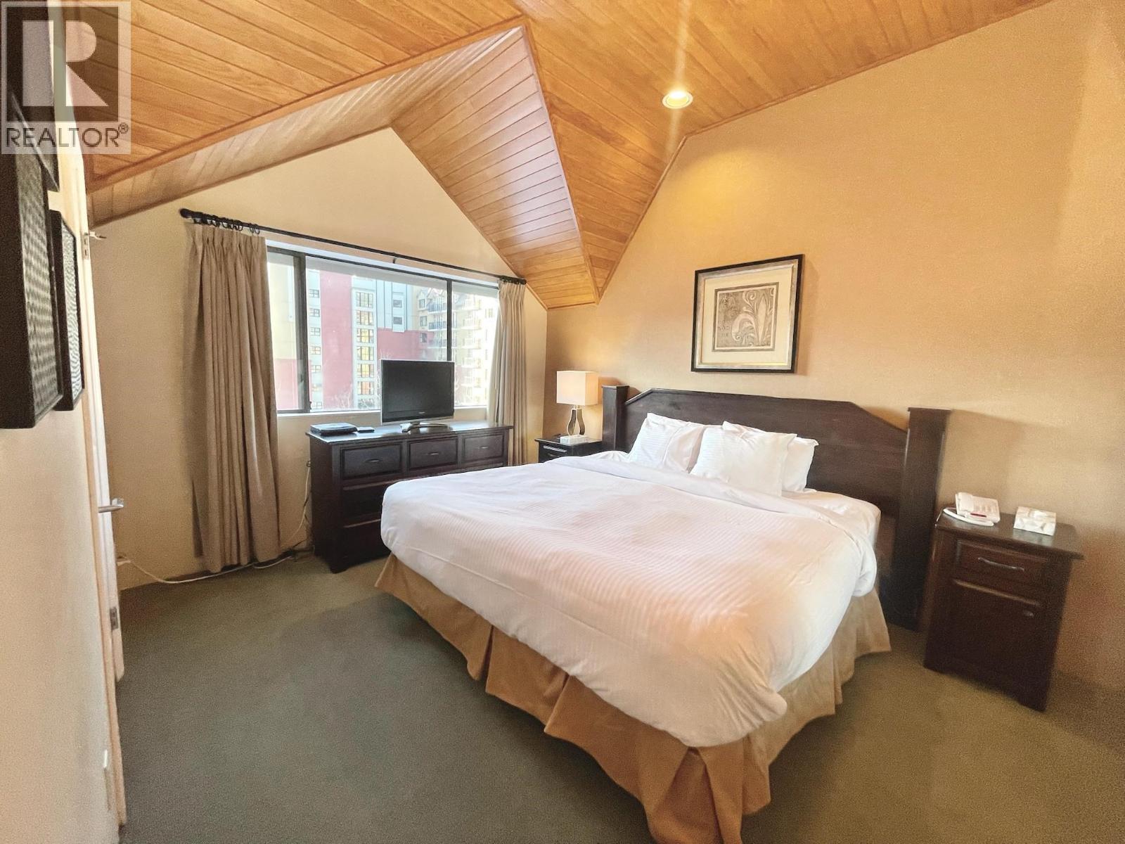 906 Week 47-4293 Mountain Square, Whistler, British Columbia  V8E 1B8 - Photo 29 - R3065977