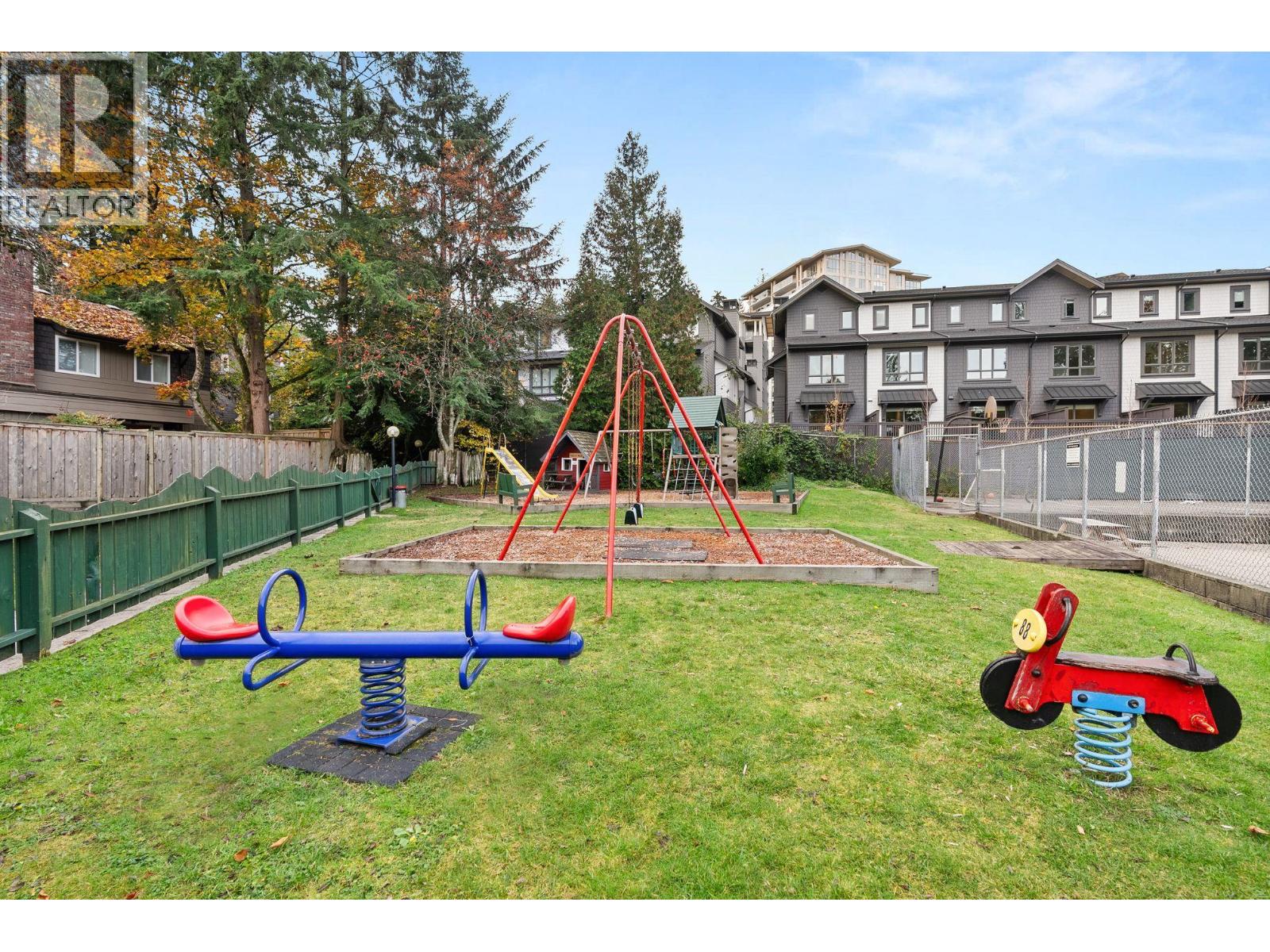 2307 Mountain Highway, North Vancouver, British Columbia  V7J 2N2 - Photo 35 - R3065978
