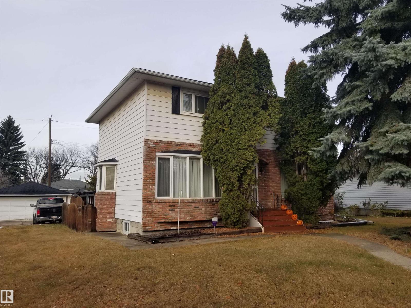 7524 95 Av Nw, Edmonton, Alberta  T6C 1X5 - Photo 7 - E4465229