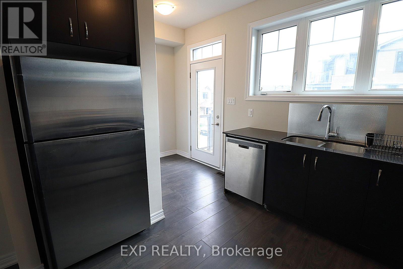 43 - 100 Hollywood Court, Cambridge, Ontario  N1R 0C5 - Photo 7 - X12439037