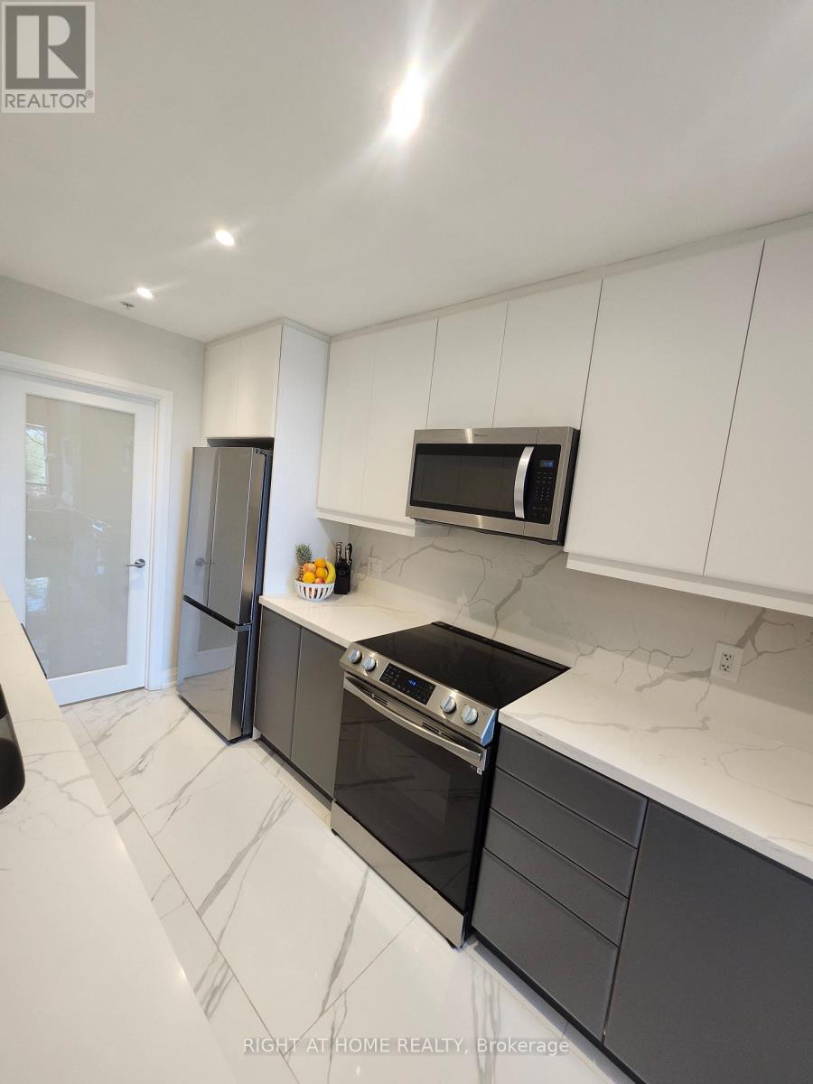 109 - 65 Yorkland Boulevard, Brampton, Ontario  L6P 4M5 - Photo 19 - W12526264