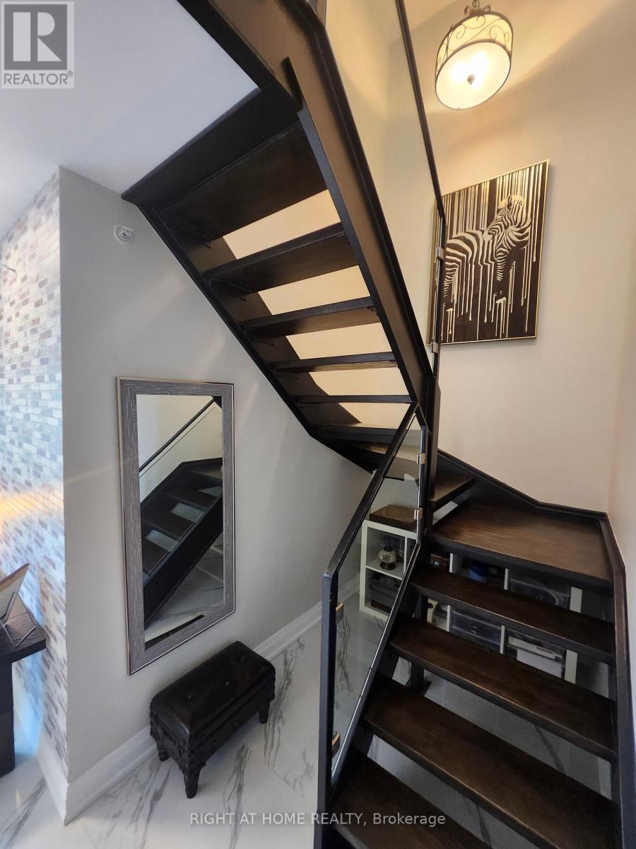 109 - 65 Yorkland Boulevard, Brampton, Ontario  L6P 4M5 - Photo 24 - W12526264