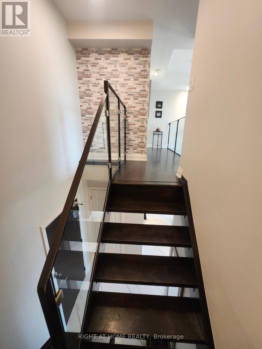 109 - 65 Yorkland Boulevard, Brampton, Ontario  L6P 4M5 - Photo 26 - W12526264