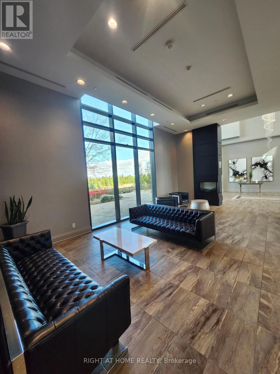 109 - 65 Yorkland Boulevard, Brampton, Ontario  L6P 4M5 - Photo 5 - W12526264