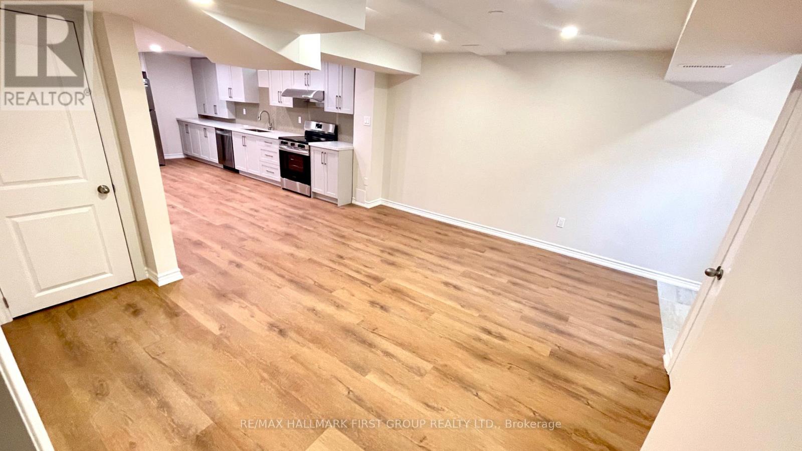 61 Lent Crescent, Brampton, Ontario  L6Y 4X7 - Photo 16 - W12526268