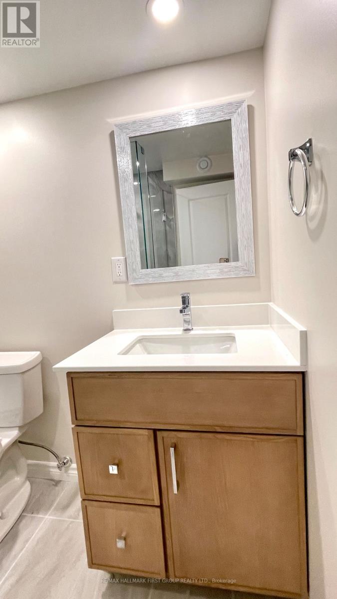 61 Lent Crescent, Brampton, Ontario  L6Y 4X7 - Photo 26 - W12526268