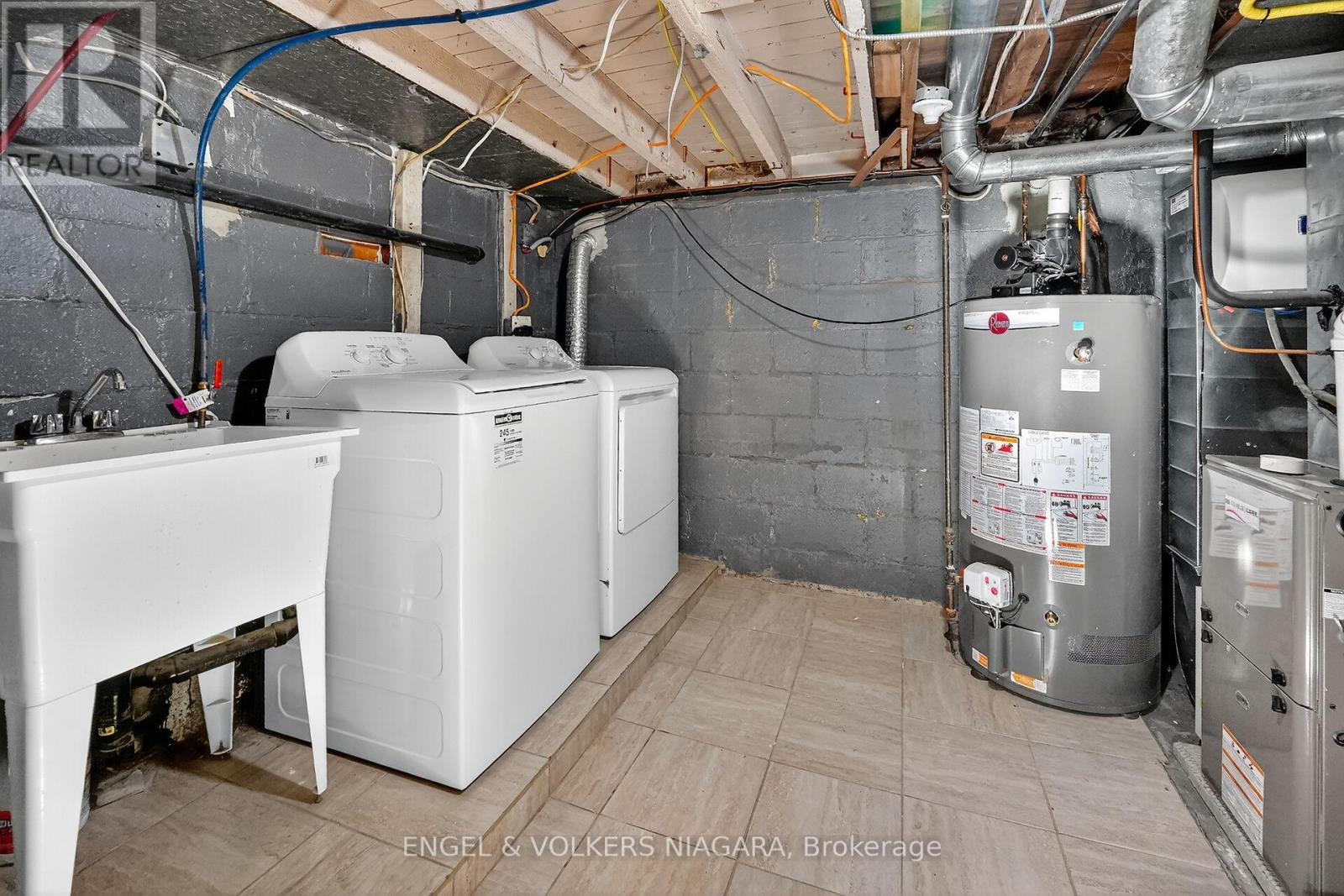 141 Cope Street, Hamilton, Ontario  L8H 5B3 - Photo 31 - X12526278