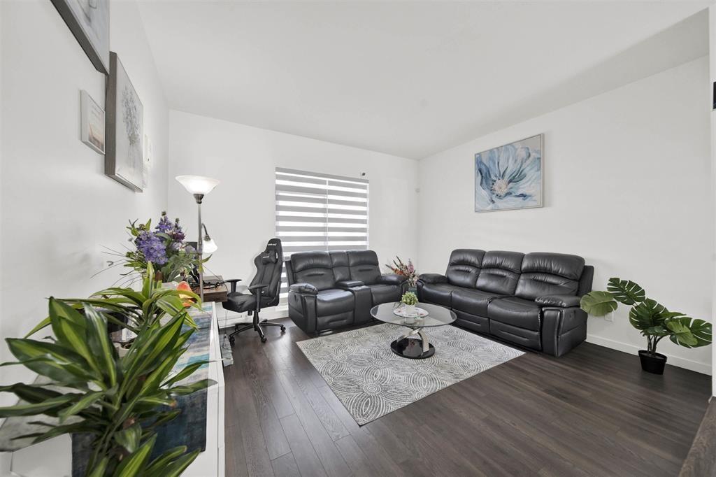 30 13636 81a Avenue, Surrey, British Columbia V3W 1H9 - Photo 6 - R3065789