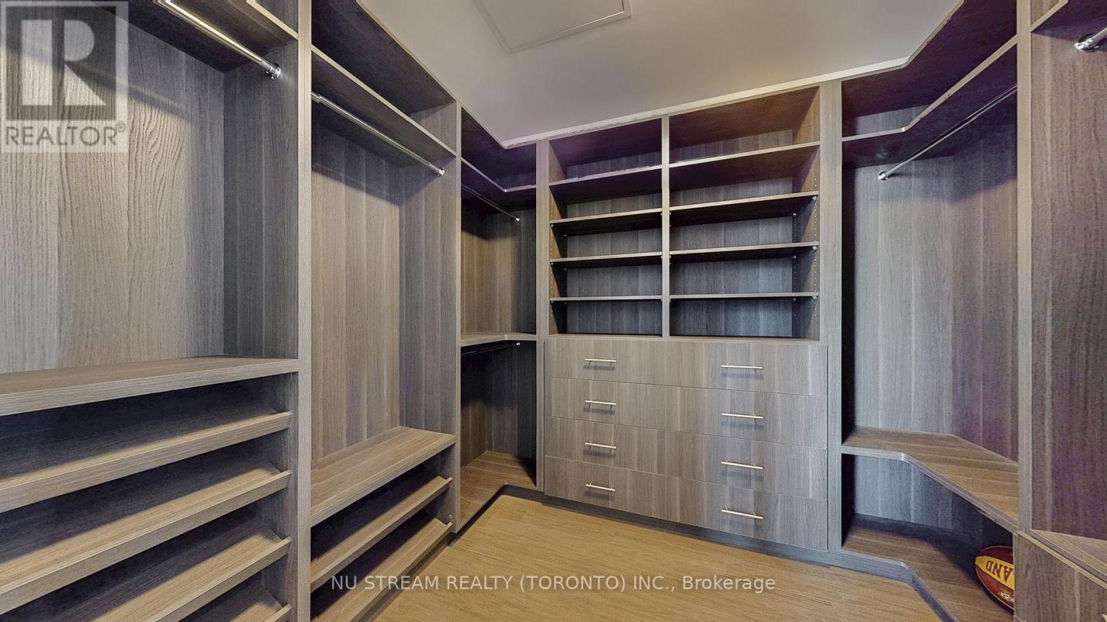 Ph101 - 100 Harbour Street, Toronto, Ontario  M5J 0B5 - Photo 18 - C12526298