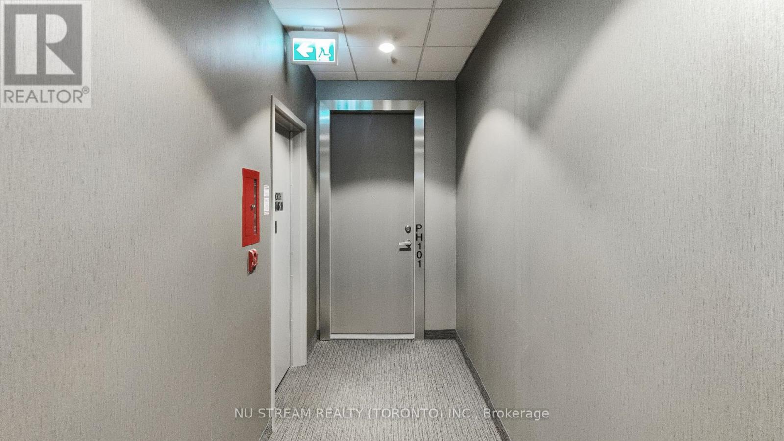 Ph101 - 100 Harbour Street, Toronto, Ontario  M5J 0B5 - Photo 29 - C12526298