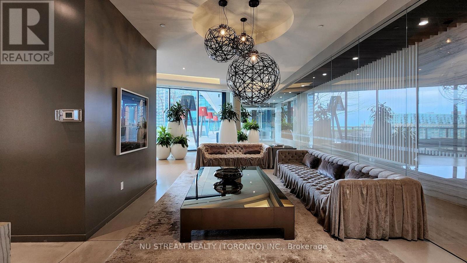 Ph101 - 100 Harbour Street, Toronto, Ontario  M5J 0B5 - Photo 6 - C12526298