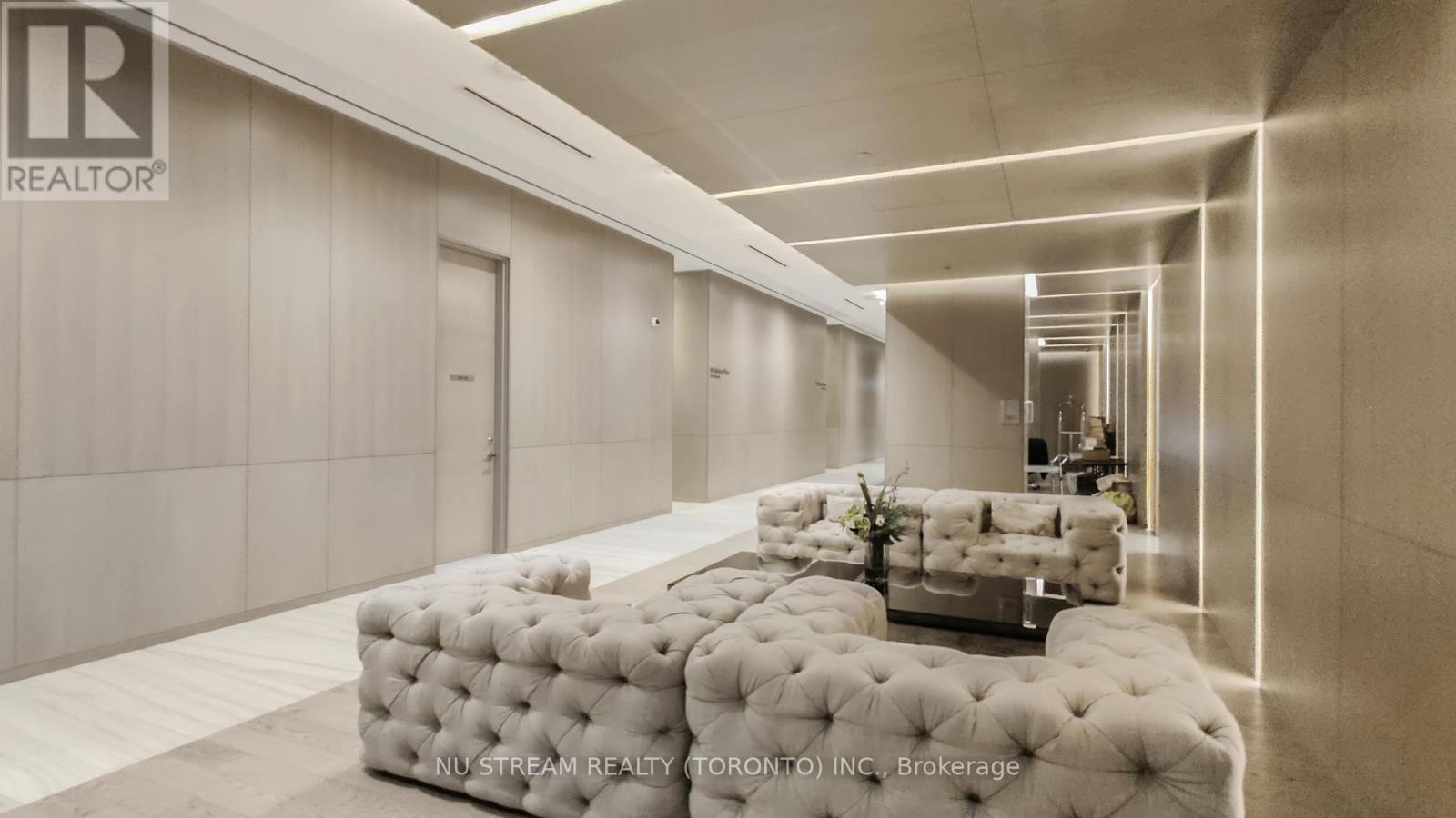 Ph101 - 100 Harbour Street, Toronto, Ontario  M5J 0B5 - Photo 7 - C12526298