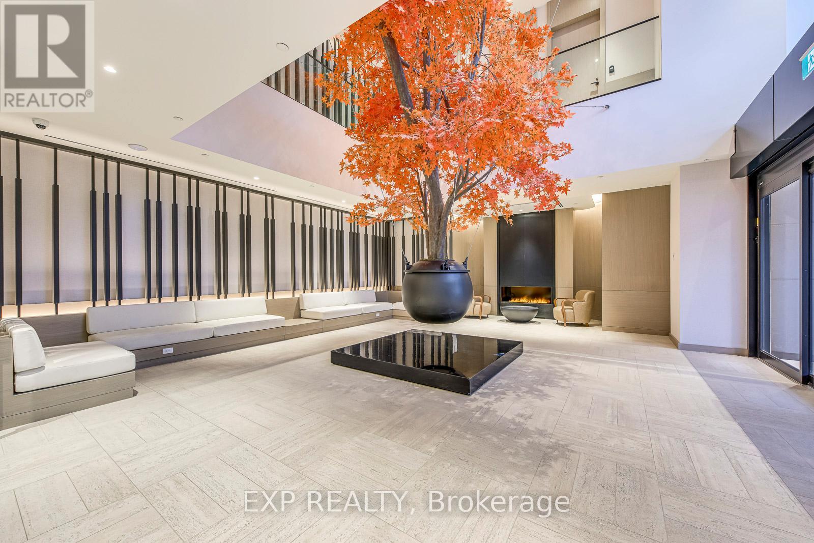 3001 - 4015 The Exchange Road, Mississauga, Ontario L5B 0N9 - Photo 2 - W12520650