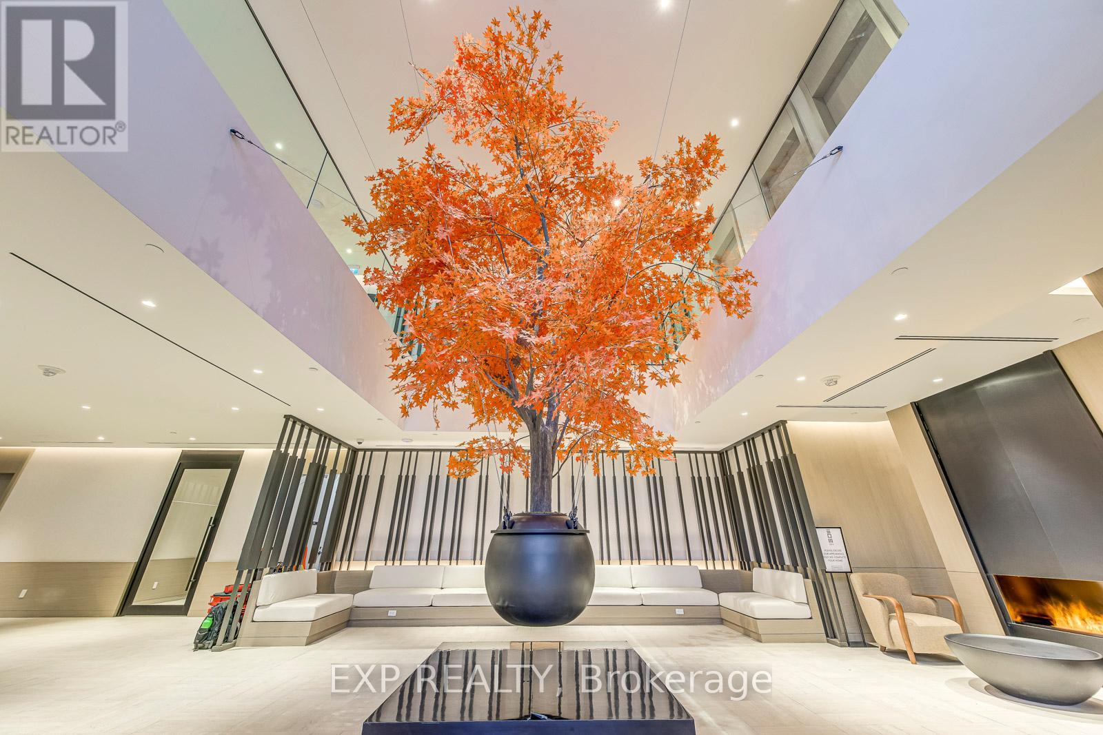 3001 - 4015 The Exchange Road, Mississauga, Ontario L5B 0N9 - Photo 4 - W12520650