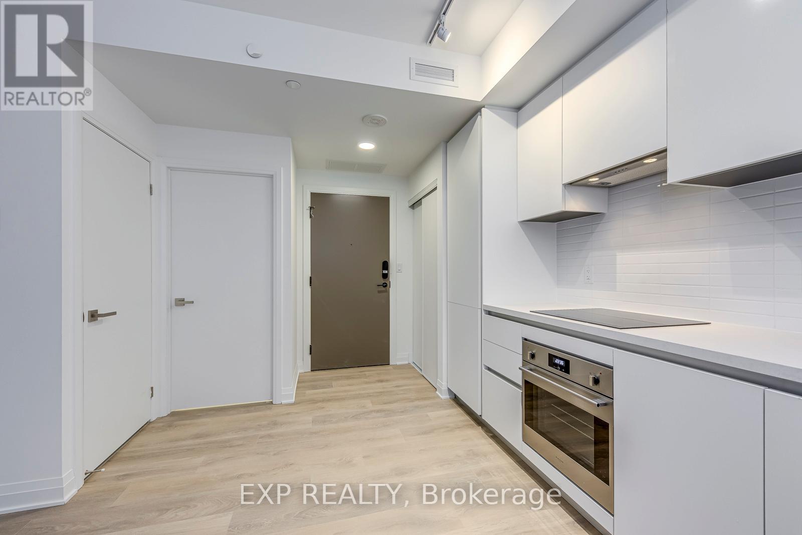 3001 - 4015 The Exchange Road, Mississauga, Ontario L5B 0N9 - Photo 7 - W12520650