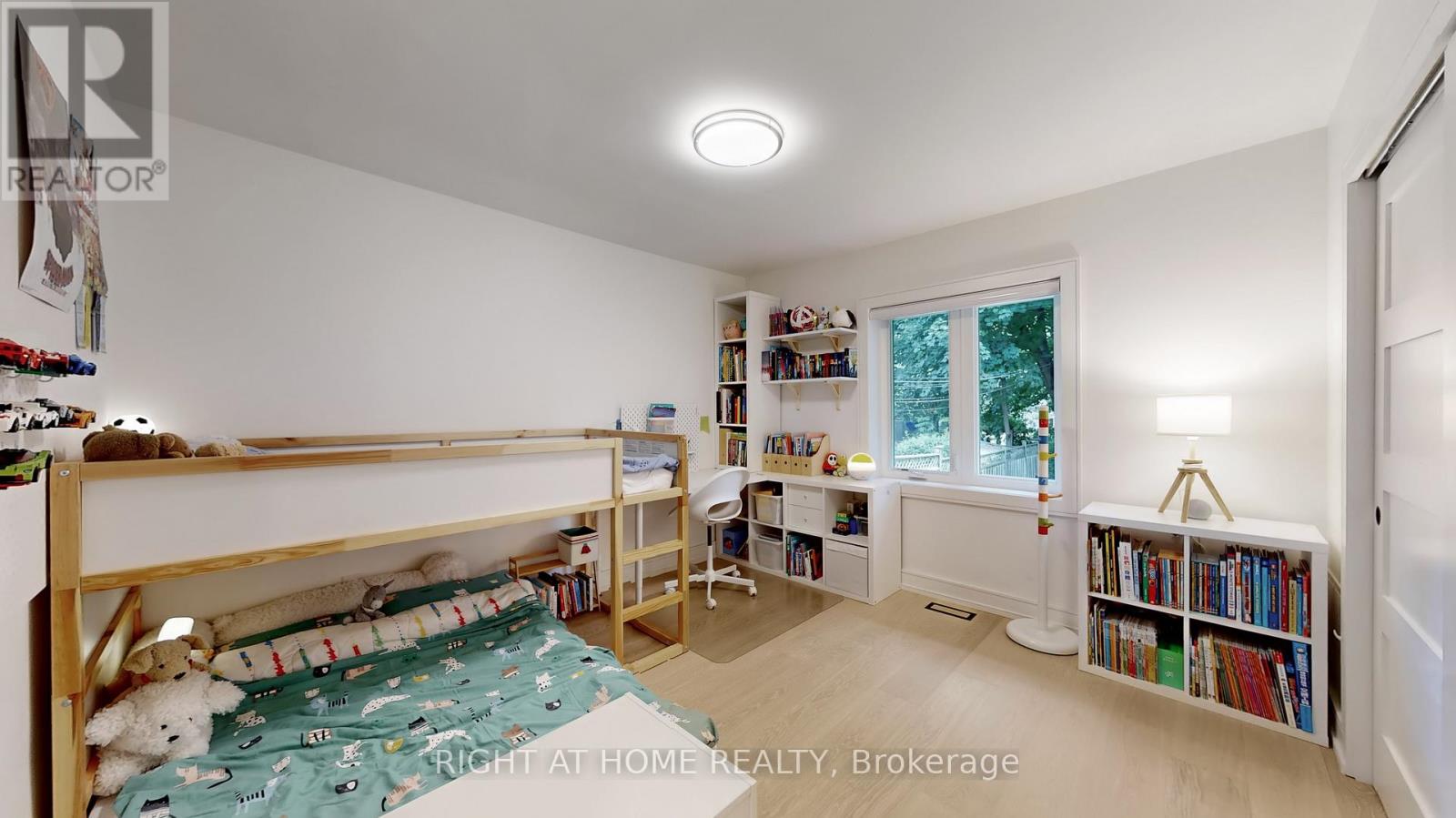 5 Mattice Road, Toronto, Ontario M9A 1E1 - Photo 16 - W12526282