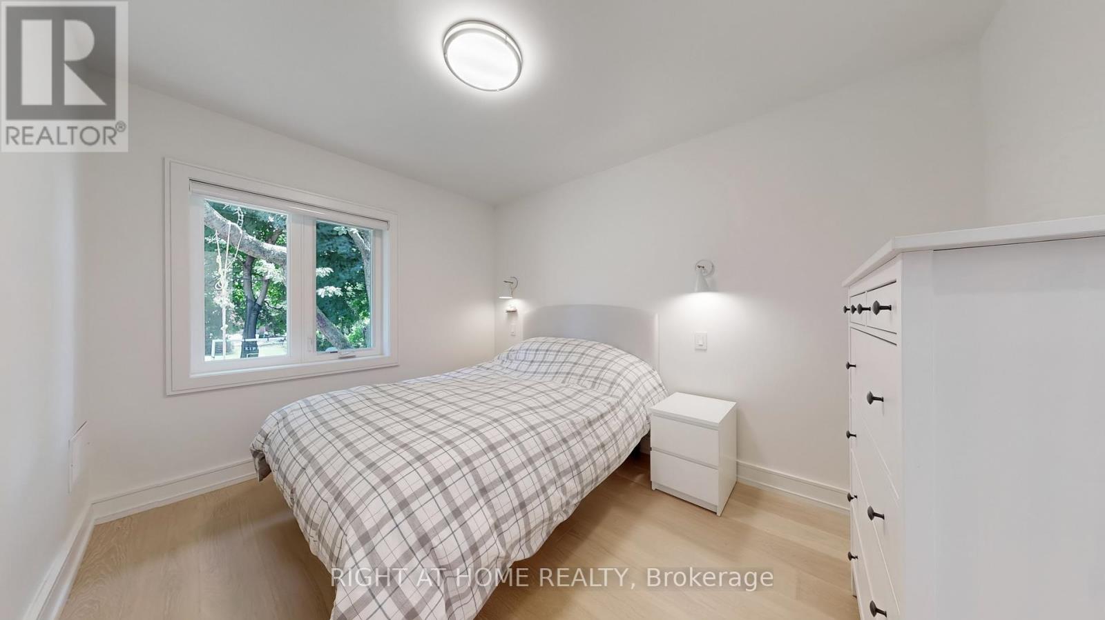 5 Mattice Road, Toronto, Ontario M9A 1E1 - Photo 17 - W12526282