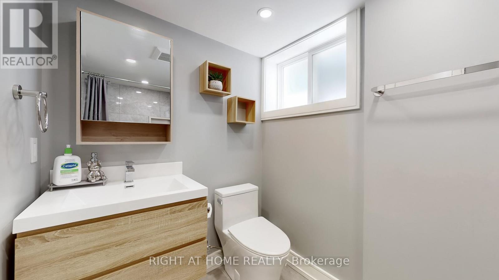 5 Mattice Road, Toronto, Ontario M9A 1E1 - Photo 25 - W12526282