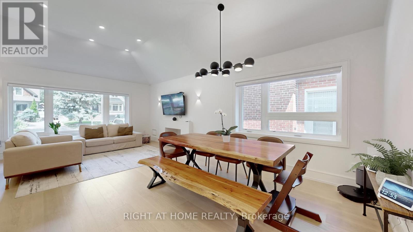 5 Mattice Road, Toronto, Ontario M9A 1E1 - Photo 9 - W12526282