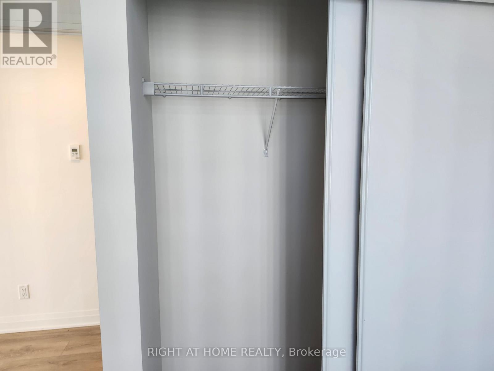 2602 - 4015 The Exchange Street, Mississauga, Ontario  L5B 0N9 - Photo 26 - W12526290