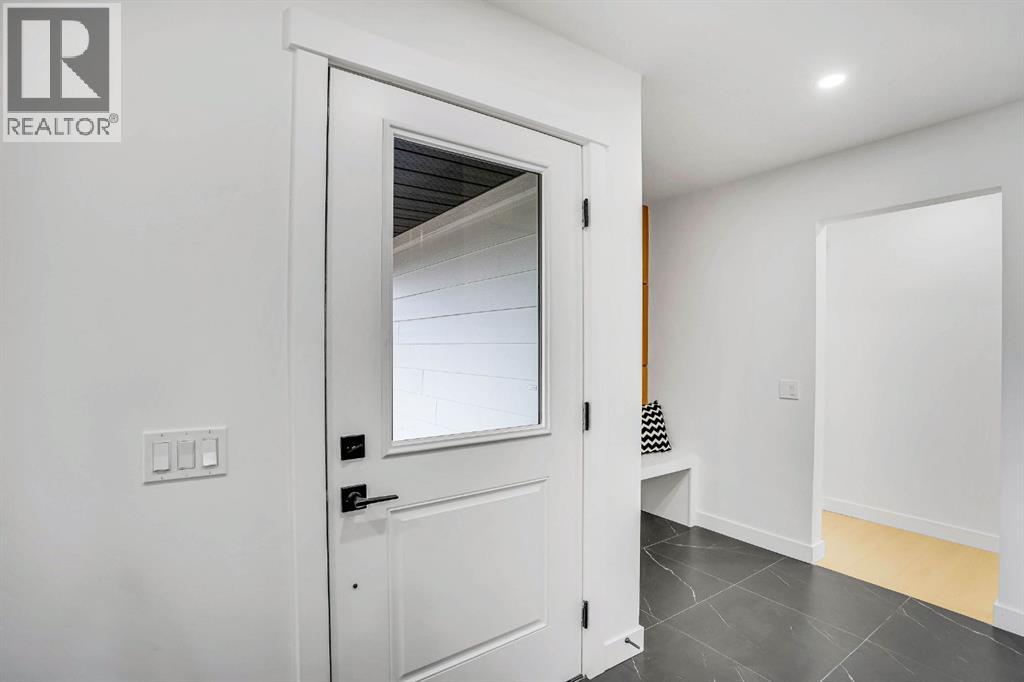 Property at 5016 Nemiskam Road NW image 4