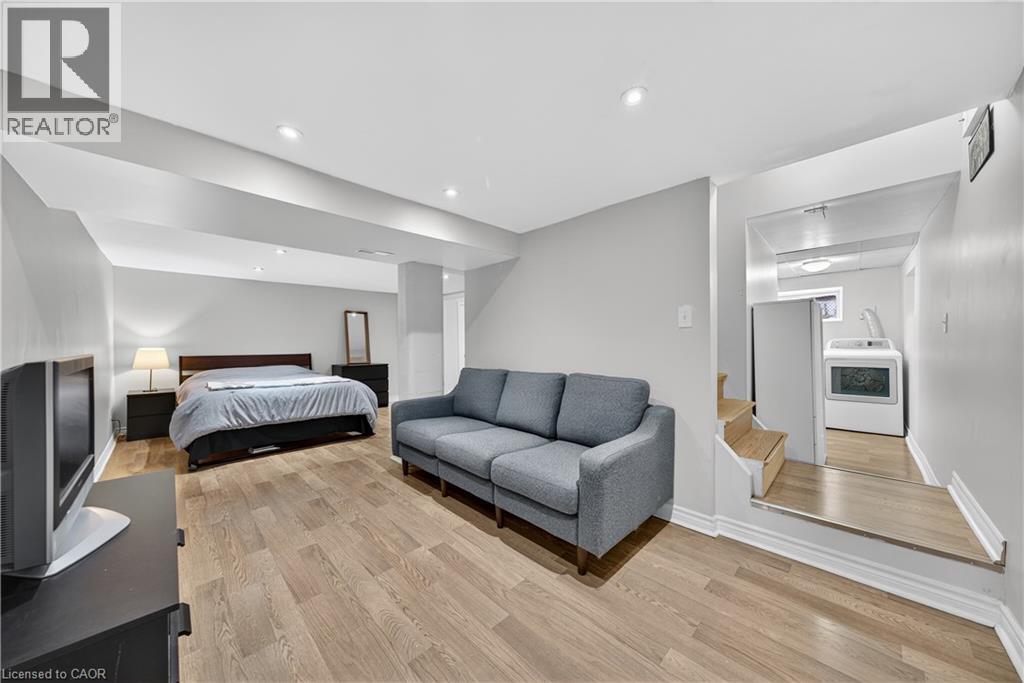 421 East 36th Street, Hamilton, Ontario L8V 4A3 - Photo 31 - 40784240