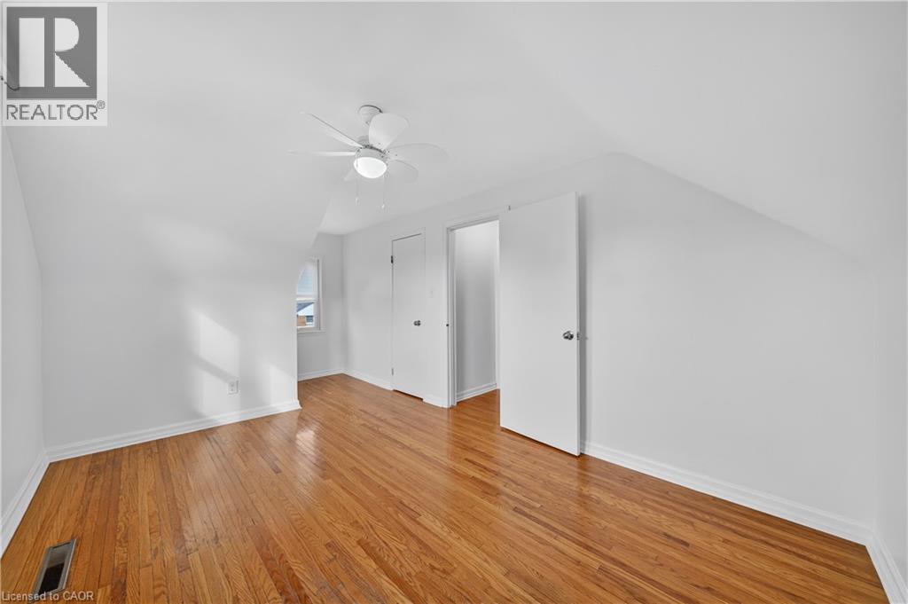 421 East 36th Street, Hamilton, Ontario L8V 4A3 - Photo 29 - 40784240