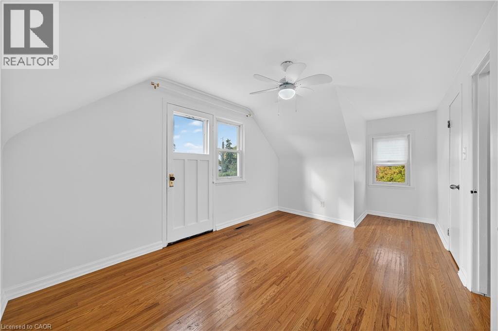 421 East 36th Street, Hamilton, Ontario L8V 4A3 - Photo 26 - 40784240