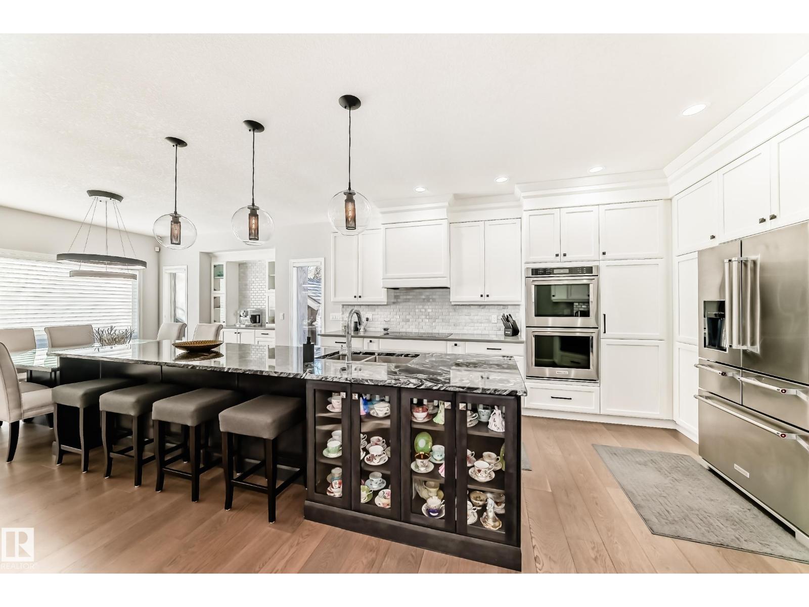 539 Dickens Lo Nw, Edmonton, Alberta  T6M 2S1 - Photo 6 - E4465174