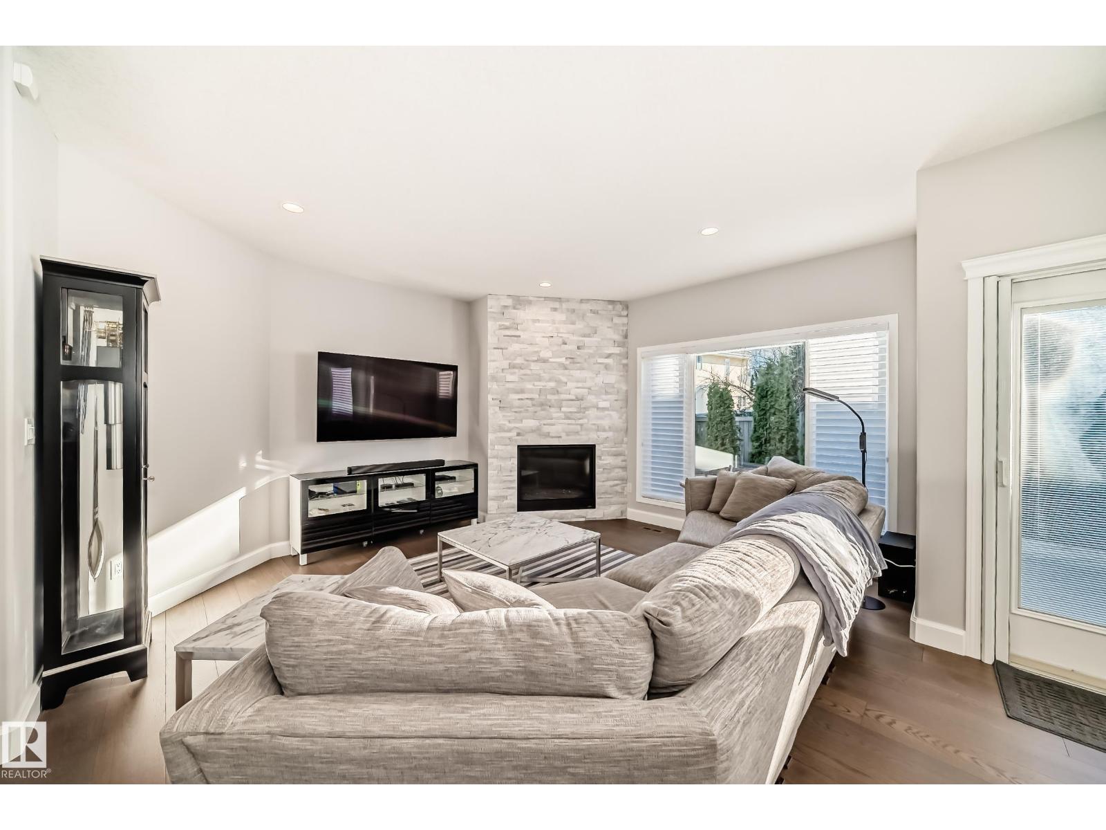 539 Dickens Lo Nw, Edmonton, Alberta  T6M 2S1 - Photo 16 - E4465174