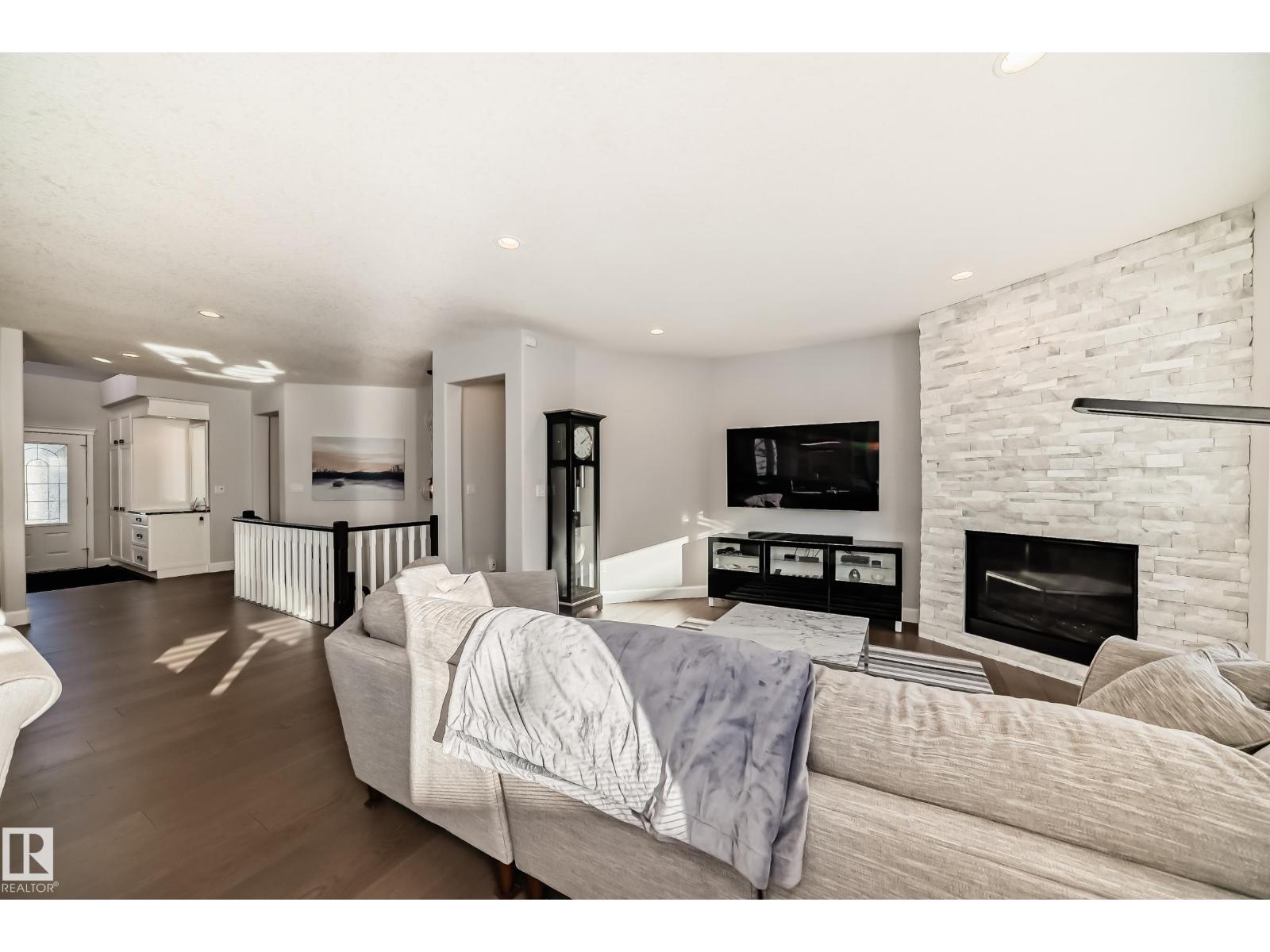 539 Dickens Lo Nw, Edmonton, Alberta  T6M 2S1 - Photo 17 - E4465174