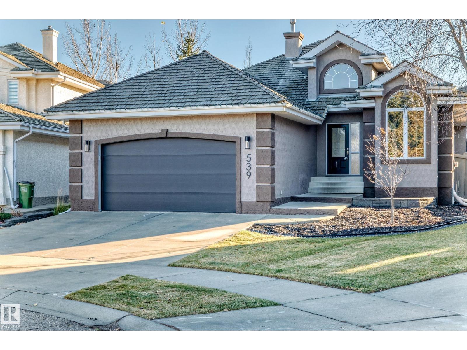 539 Dickens Lo Nw, Edmonton, Alberta  T6M 2S1 - Photo 2 - E4465174