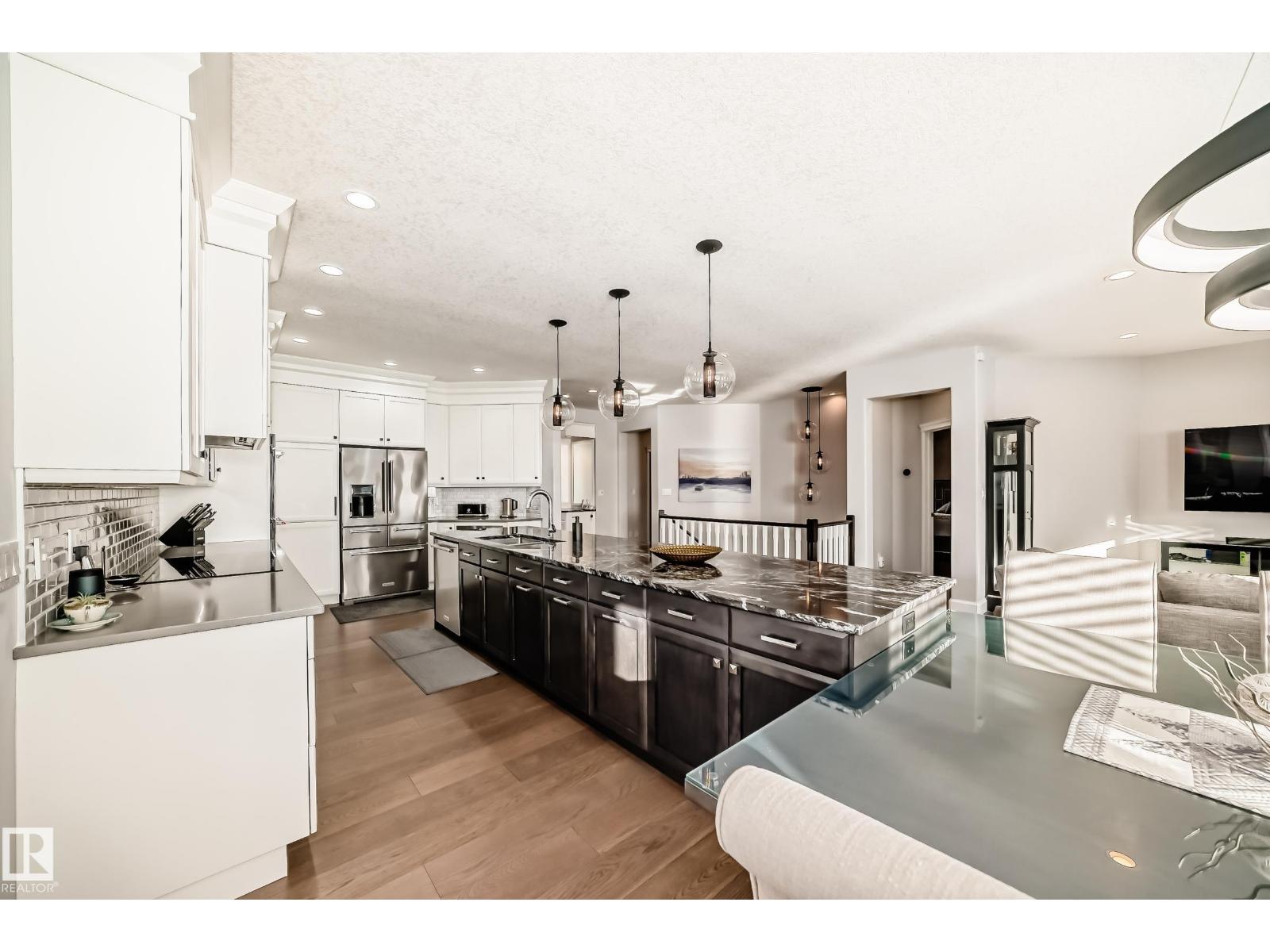 539 Dickens Lo Nw, Edmonton, Alberta  T6M 2S1 - Photo 10 - E4465174