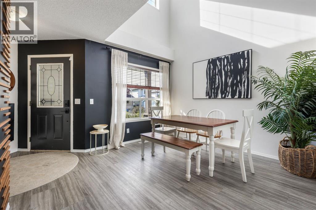 3720 Douglas Ridge Way Se, Calgary, Alberta  T2Z 3B6 - Photo 10 - A2260862