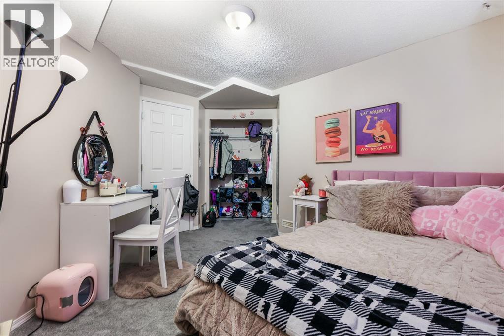 3720 Douglas Ridge Way Se, Calgary, Alberta  T2Z 3B6 - Photo 32 - A2260862