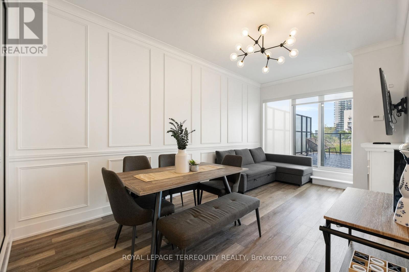 528 - 30 Shore Breeze Drive, Toronto, Ontario  M8V 0J1 - Photo 2 - W12403208