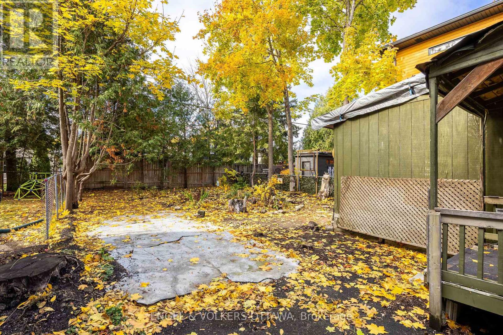 144 Glenora Street, Ottawa, Ontario  K1S 1J5 - Photo 12 - X12526310