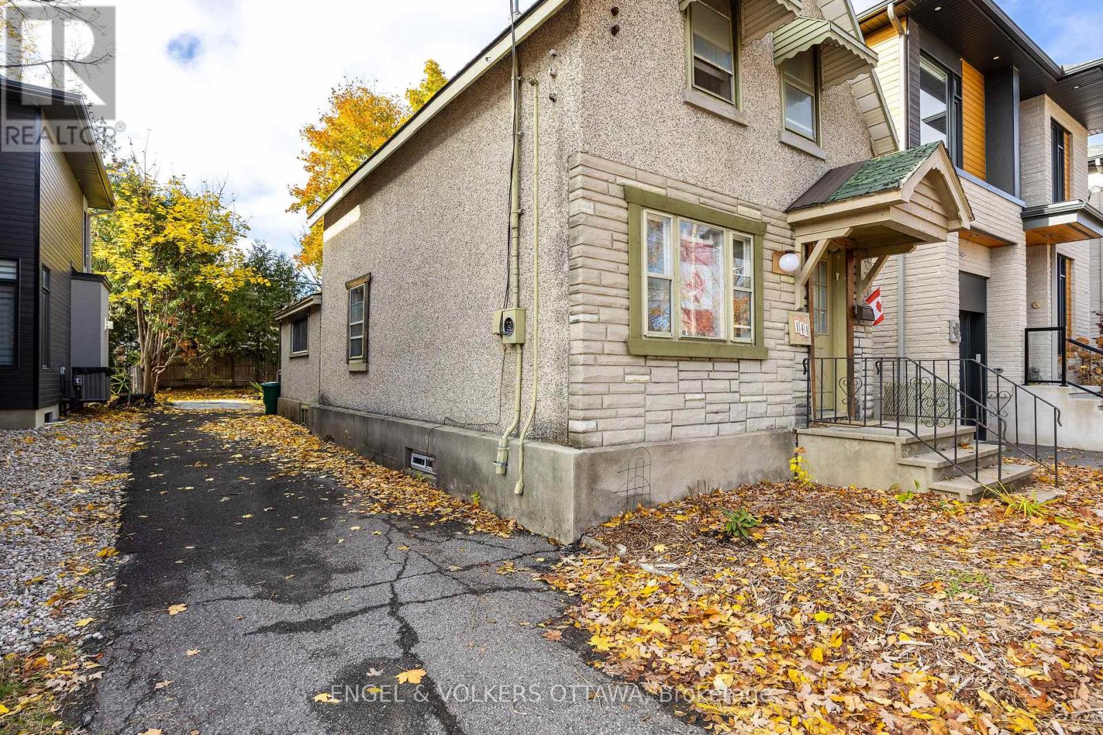 144 Glenora Street, Ottawa, Ontario  K1S 1J5 - Photo 4 - X12526310