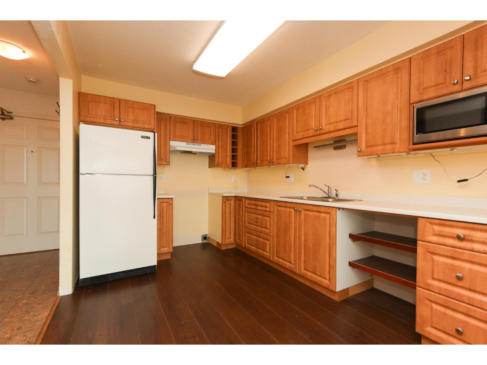 1503 15038 101 Avenue, Surrey, British Columbia  V3R 0N2 - Photo 6 - R3065939