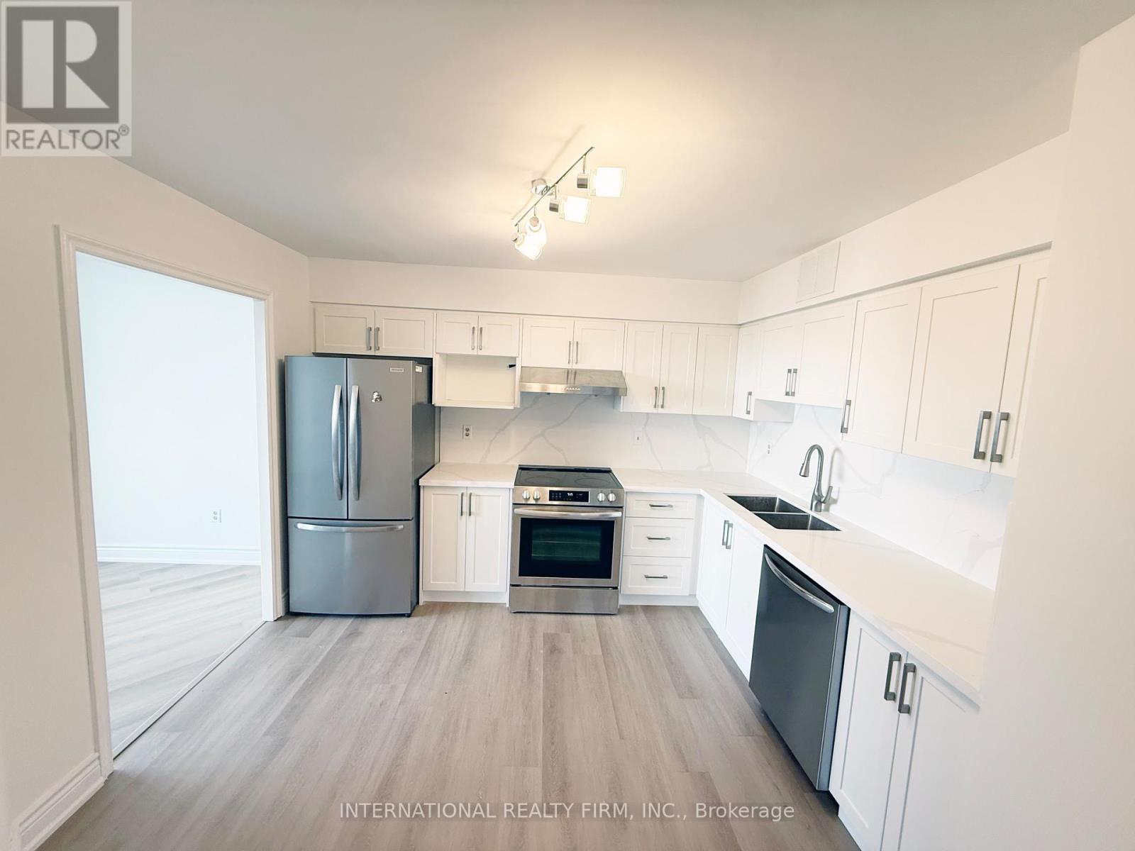 Ph03 - 75 Graydon Hall Drive, Toronto, Ontario  M3A 3M5 - Photo 11 - C12526300