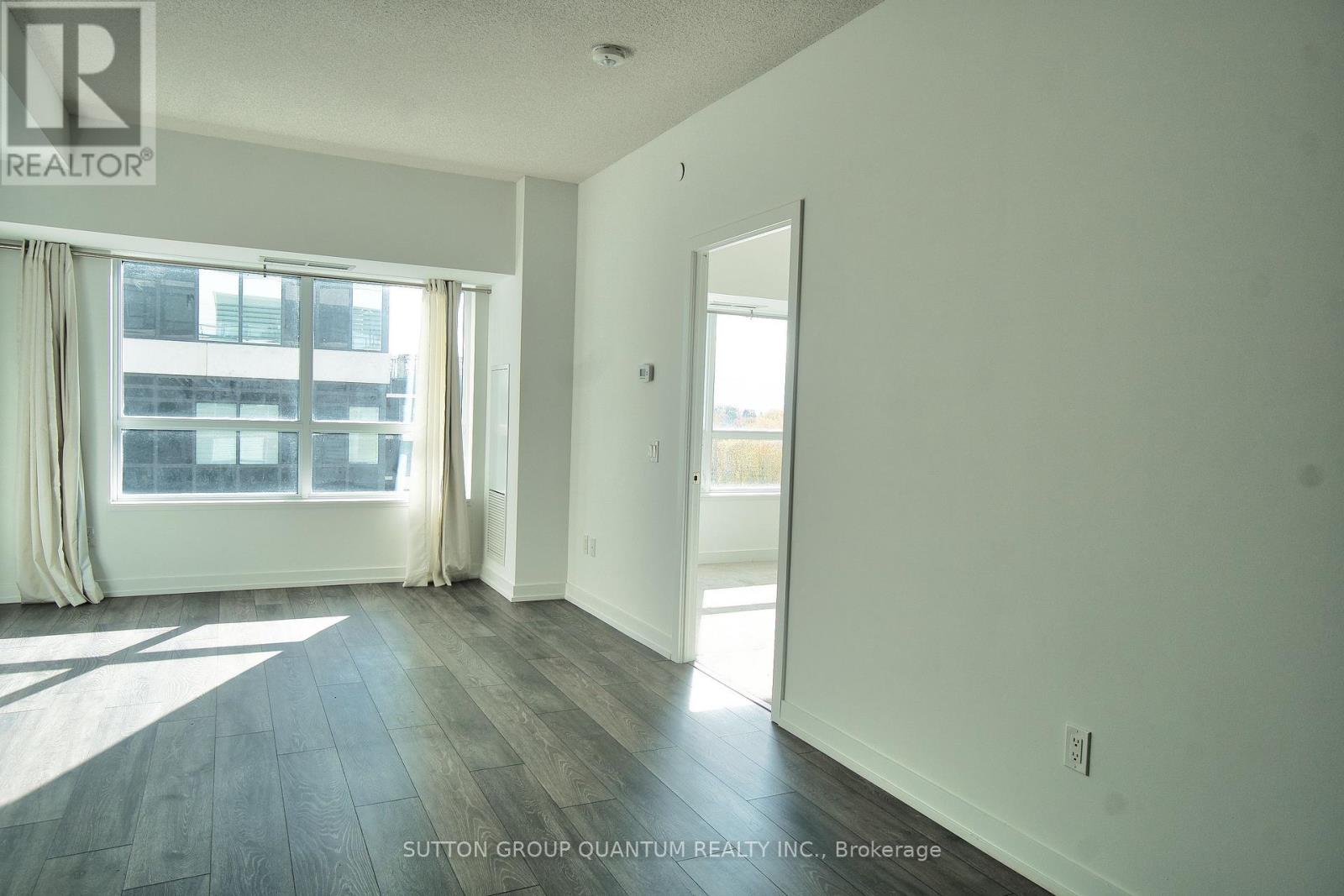 604 - 1455 Celebration Drive, Pickering, Ontario  L1W 1L8 - Photo 6 - E12526318