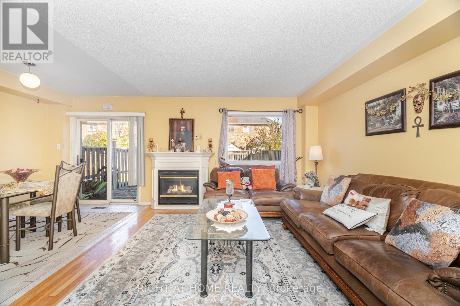 3861 Talias Crescent, Mississauga, Ontario  L5M 6L6 - Photo 13 - W12526312