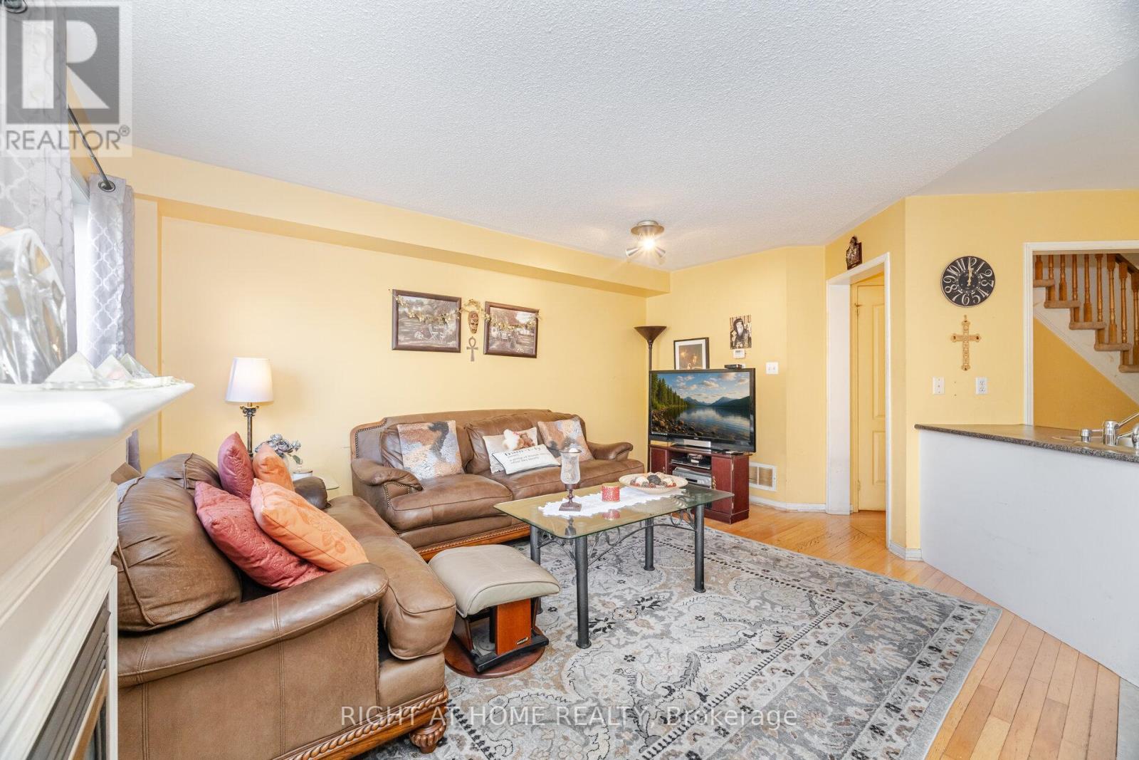 3861 Talias Crescent, Mississauga, Ontario  L5M 6L6 - Photo 16 - W12526312