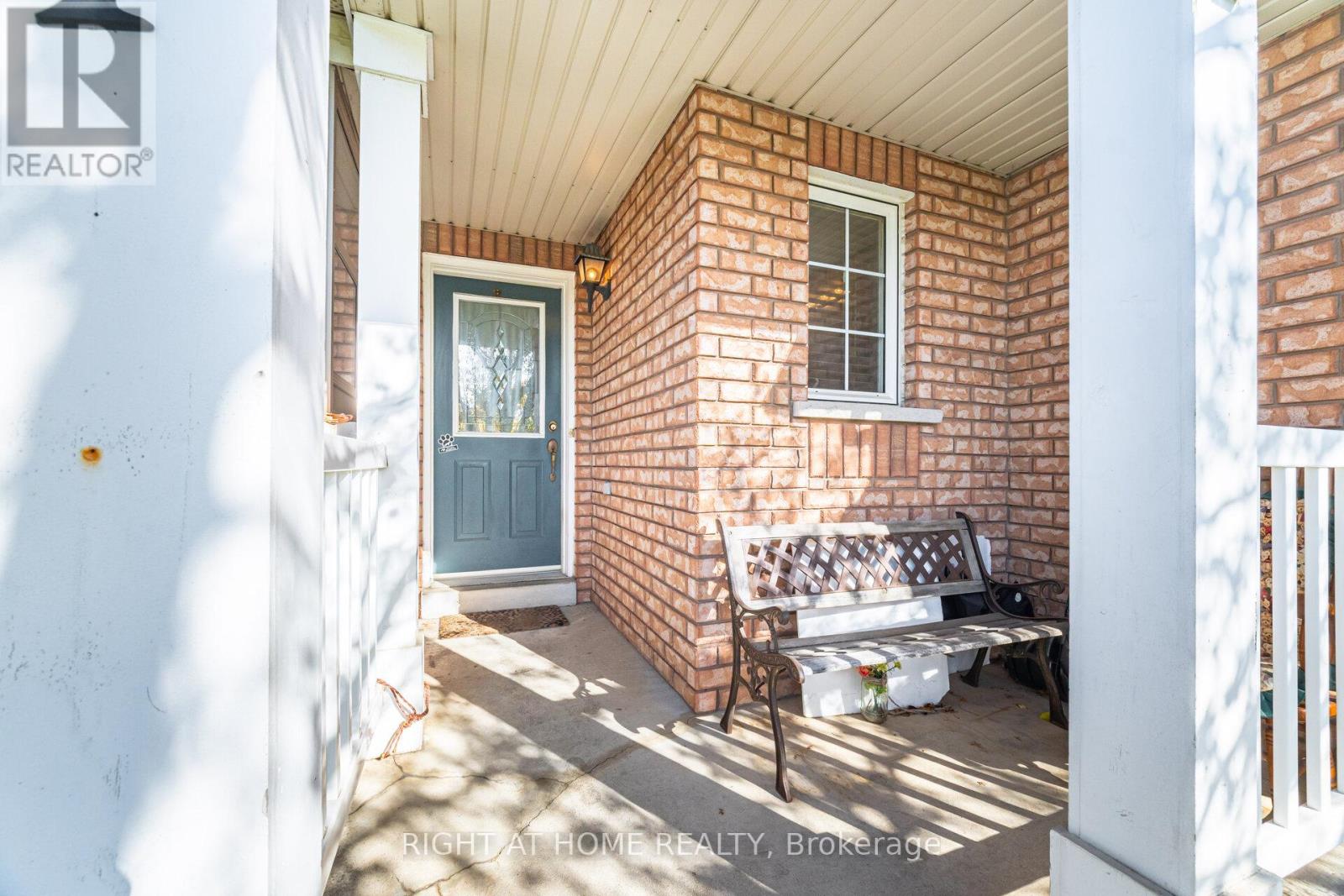 3861 Talias Crescent, Mississauga, Ontario  L5M 6L6 - Photo 6 - W12526312