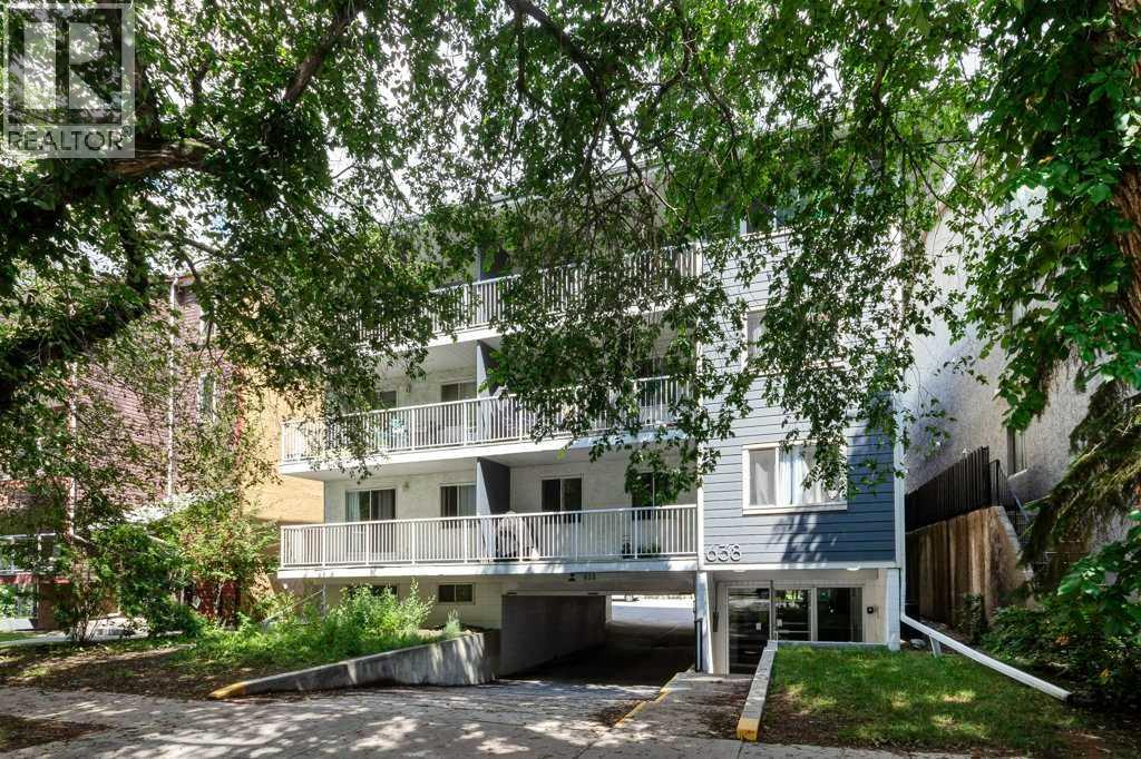 Property at 302, 638 Meredith Road NE image 2