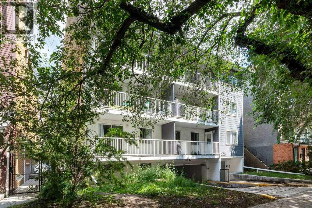 Property at 302, 638 Meredith Road NE image 3