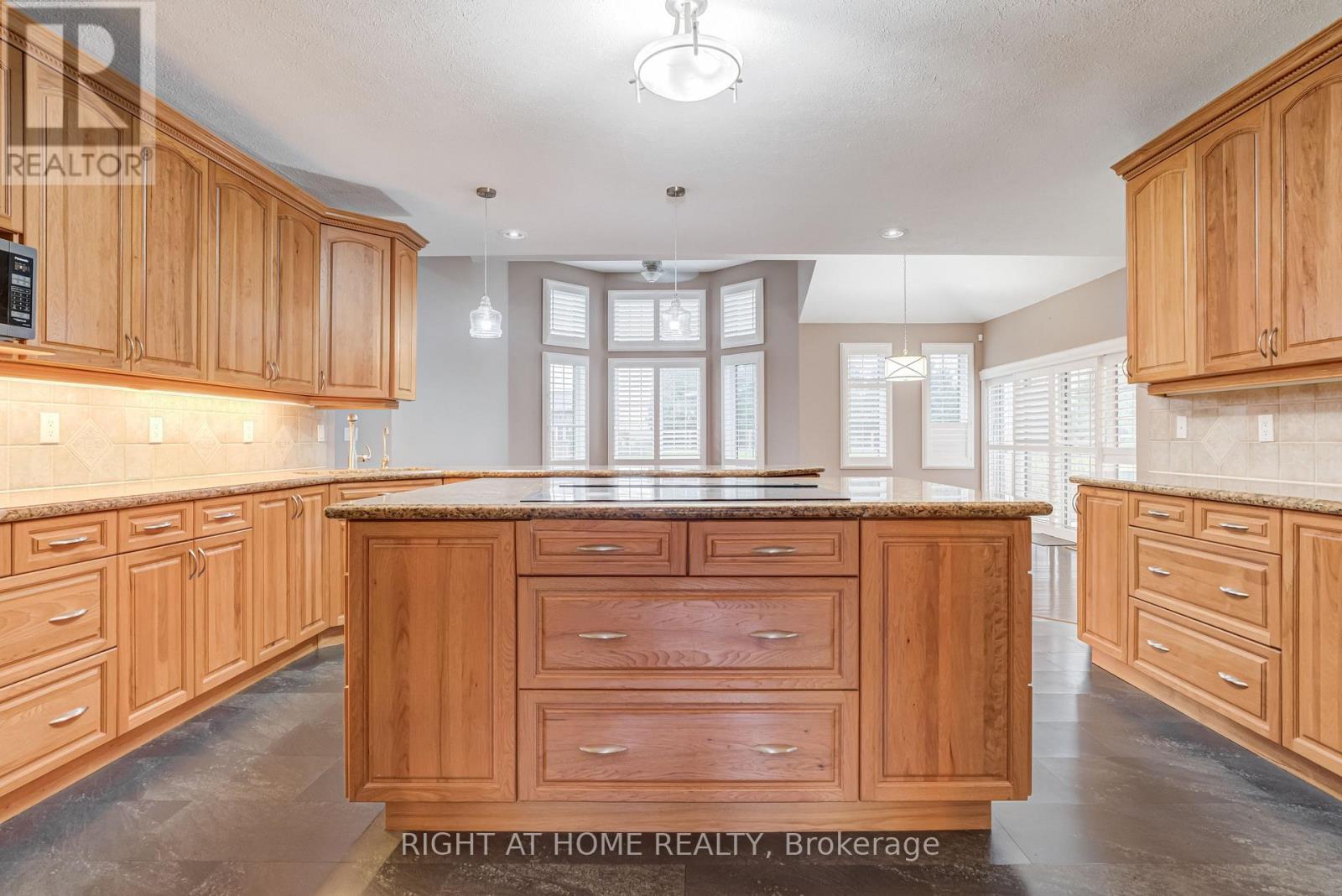 594228 Blind Line, Mono, Ontario  L9W 5N2 - Photo 12 - X12526308