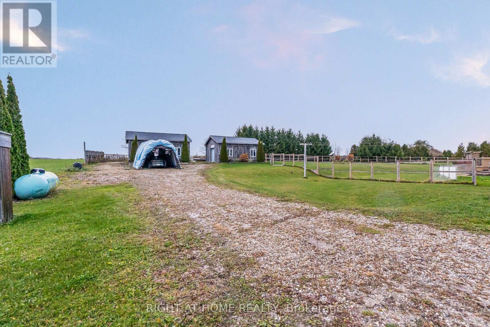 594228 Blind Line, Mono, Ontario  L9W 5N2 - Photo 39 - X12526308