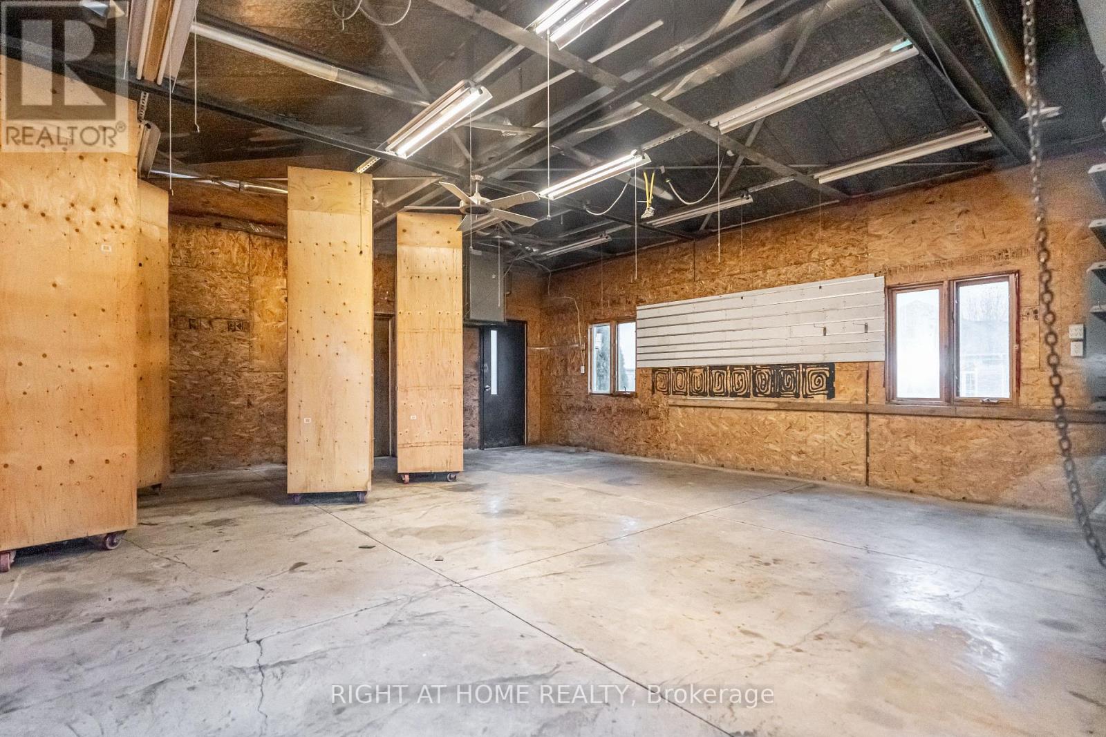 594228 Blind Line, Mono, Ontario  L9W 5N2 - Photo 41 - X12526308